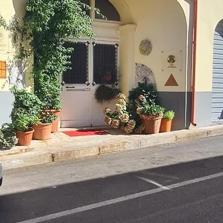 Гостевой дом Relais Casa Spanu 4*